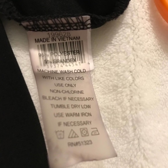 Chaus New York Black Tunic, Longer on Sides, Zipper on Shoulder, Size S - Picture 6 of 6